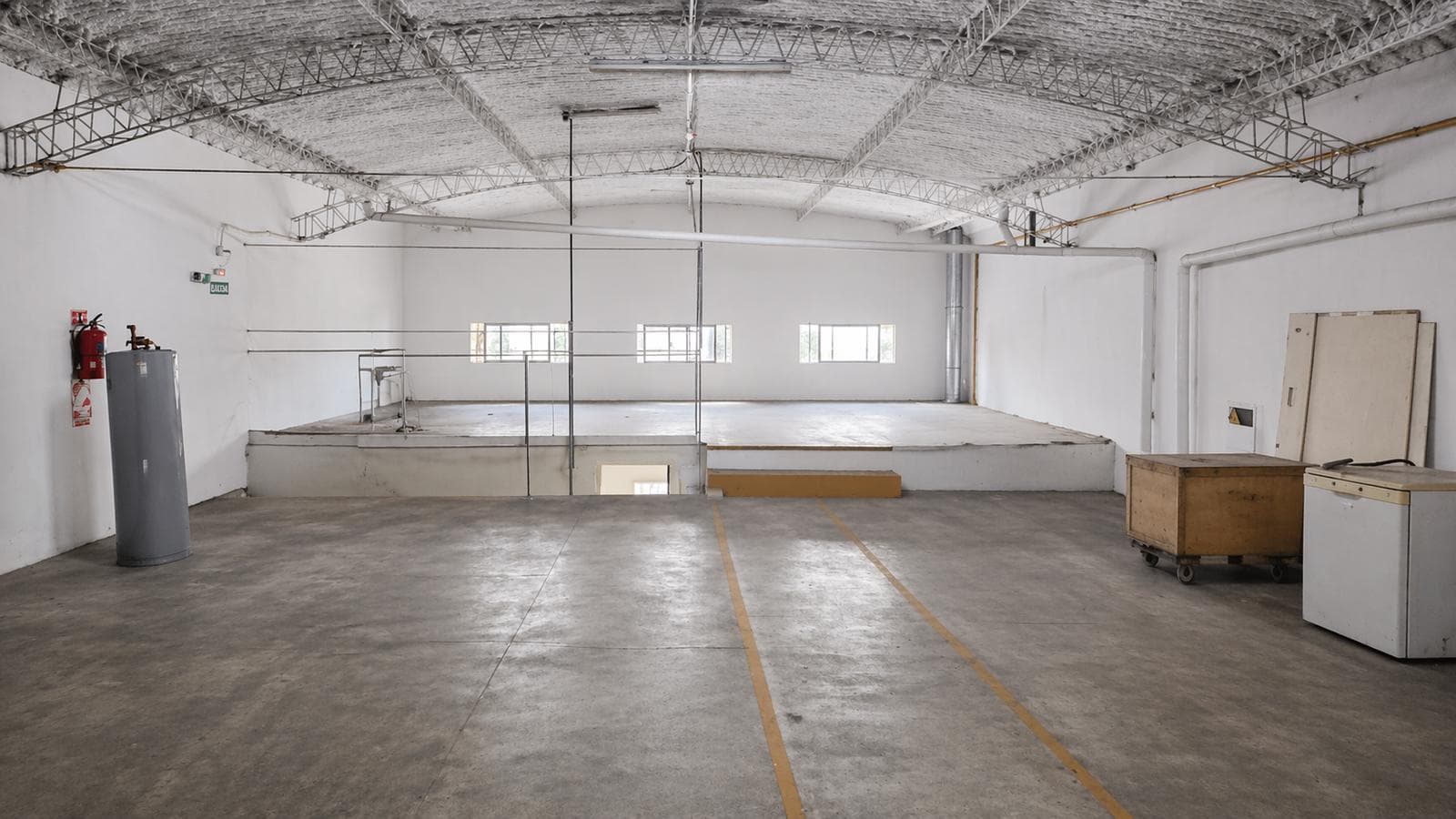 Galpón en Munro - 1