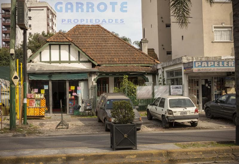 Chalet céntrico ideal emprendimiento - Adrogue - 1