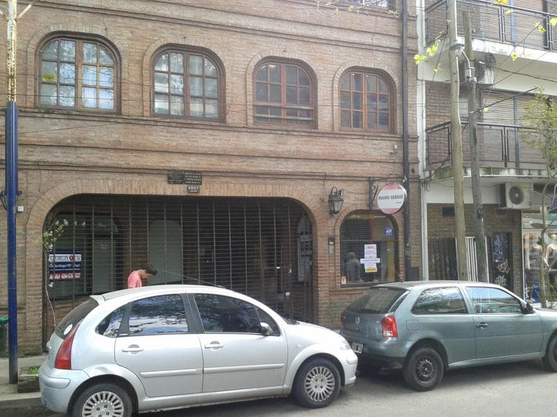 AMPLIA OFICINA A MTS DE E. ADROGUE - 1