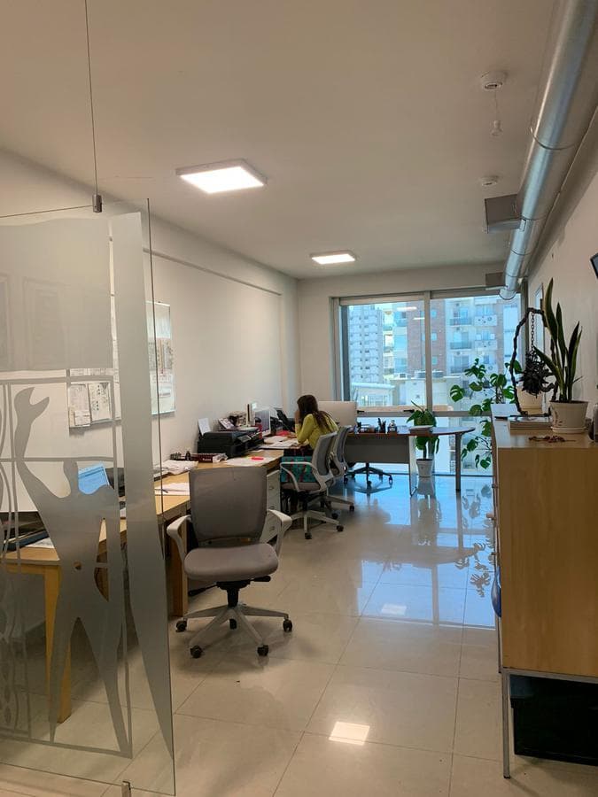 Oficina en venta - oficina principal kitchenette baño - 38mts2 - Quilmes - 1