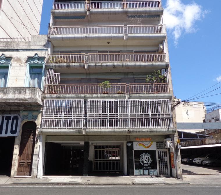 1 DORMITORIO CONTRAFRENTE - 1