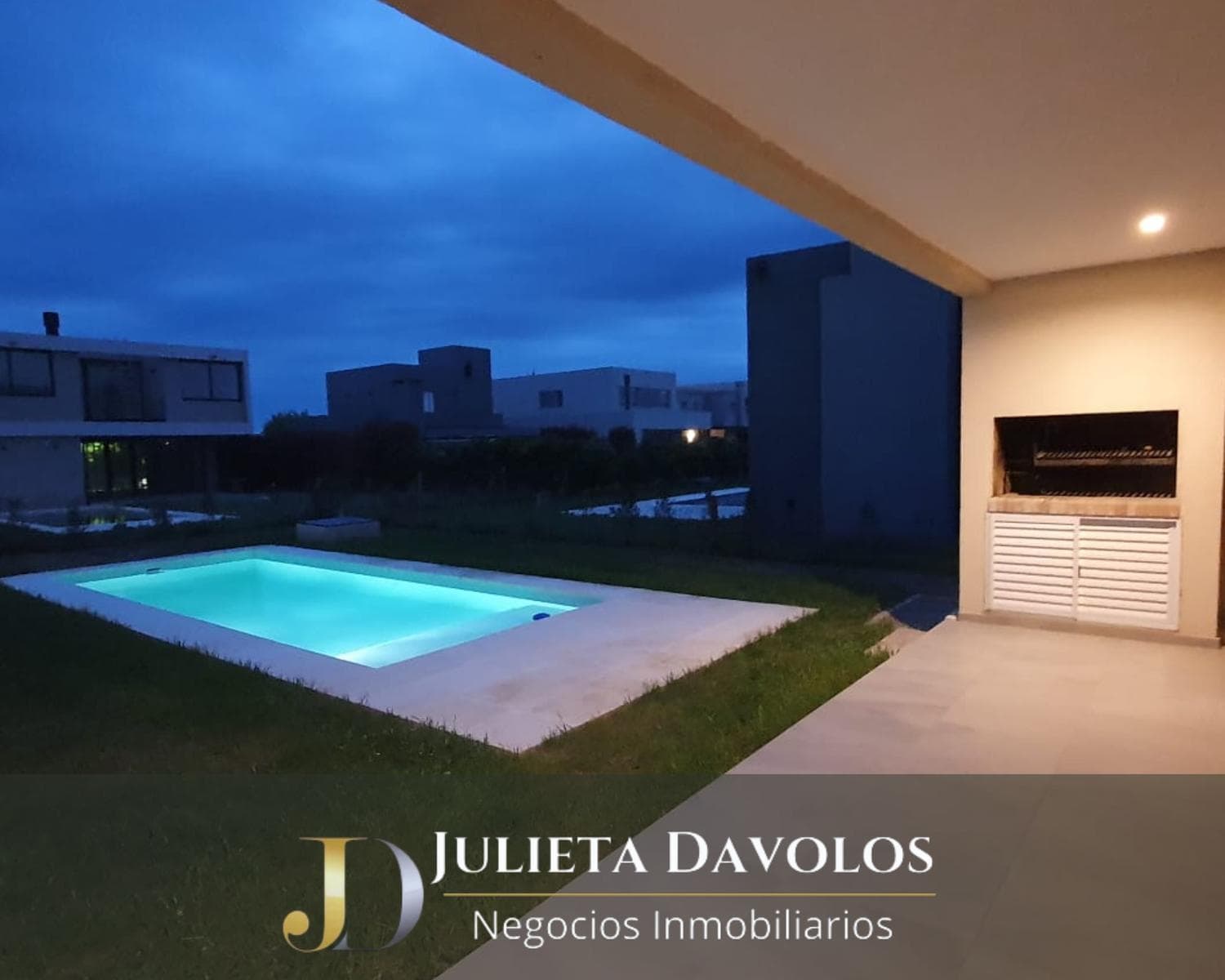 Casa en Alquiler Puertos del lago Barrio Araucarias-Escobar - 2