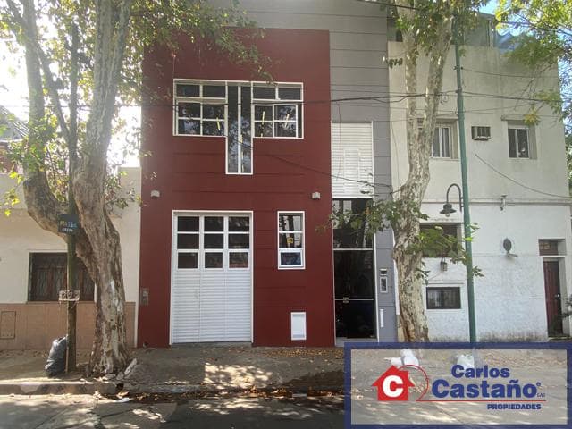 Edificio de múltiples usos con detalles de diseño exclusivo en excelente zona - 1