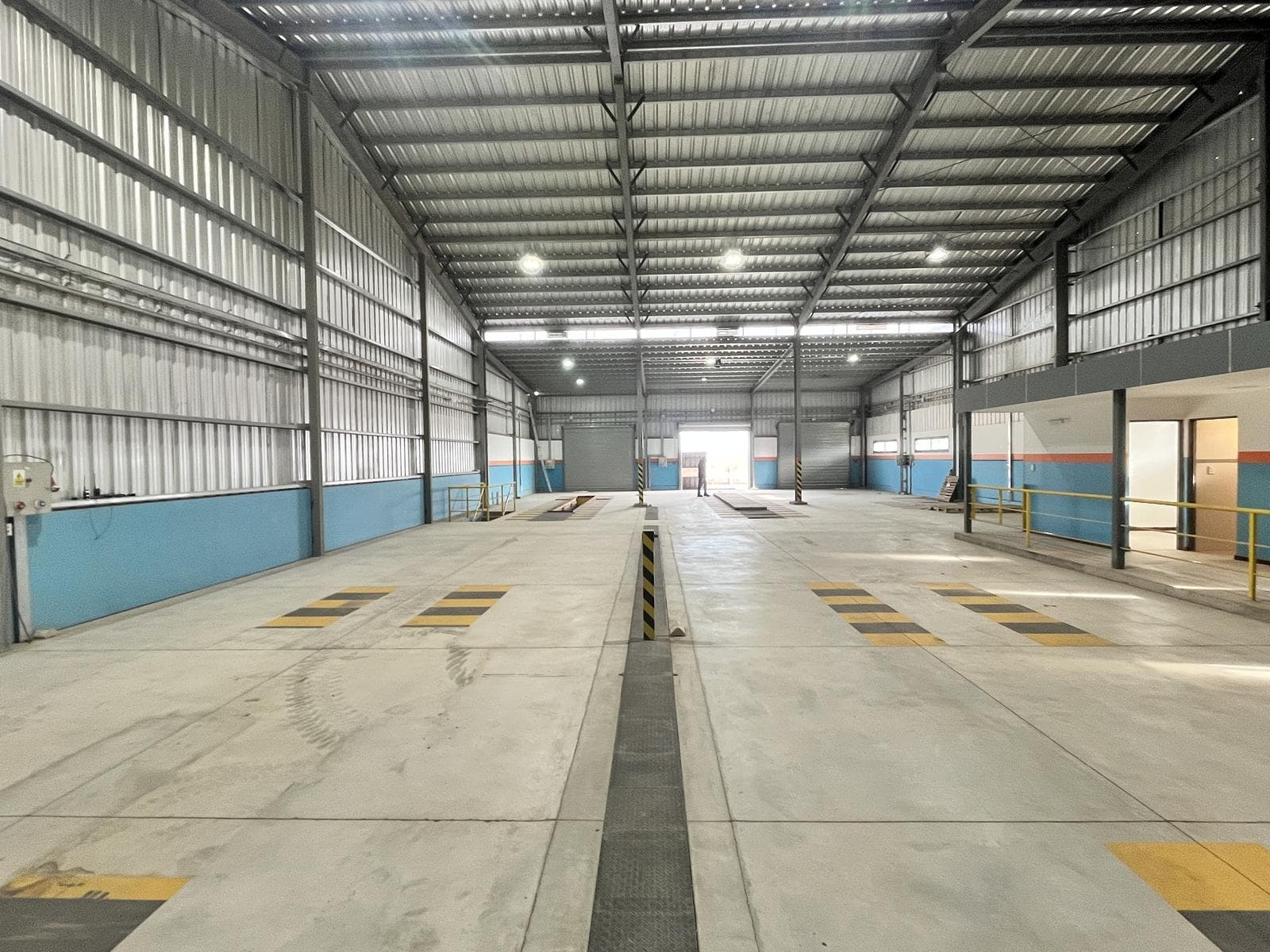 Nave de 800 m2 en Parque industrial PASIP - San Martin MZA - 1