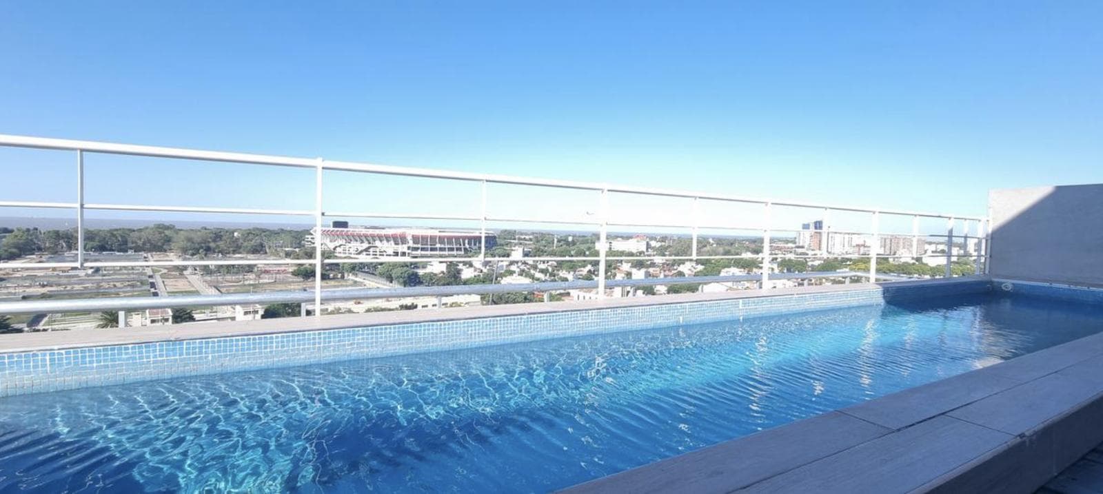 Venta oficina con amenities - Av. Del Libertador al 6900 VENTA CON RENTA - 1