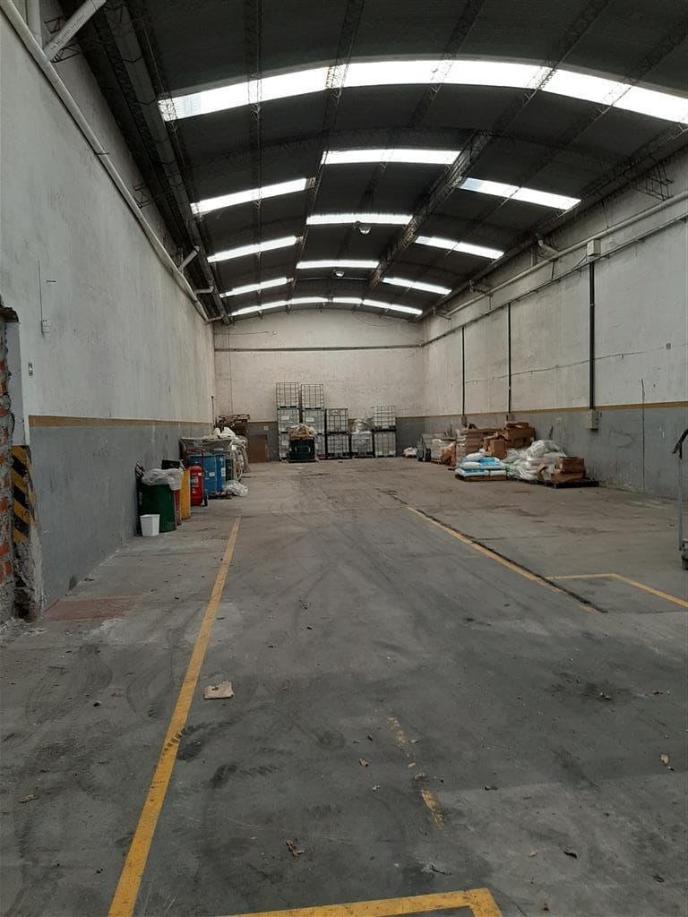 Excelente galpon 360 mts2 - Villa Martelli - 1