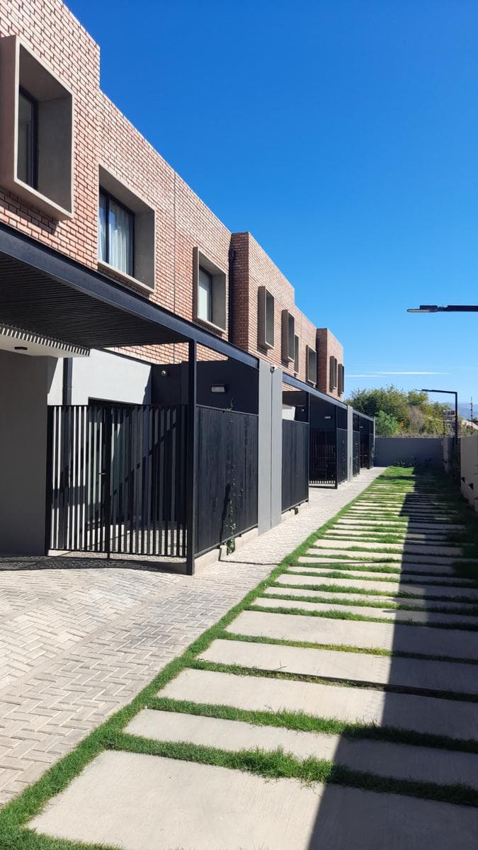 Dúplex en Rivadavia - 1