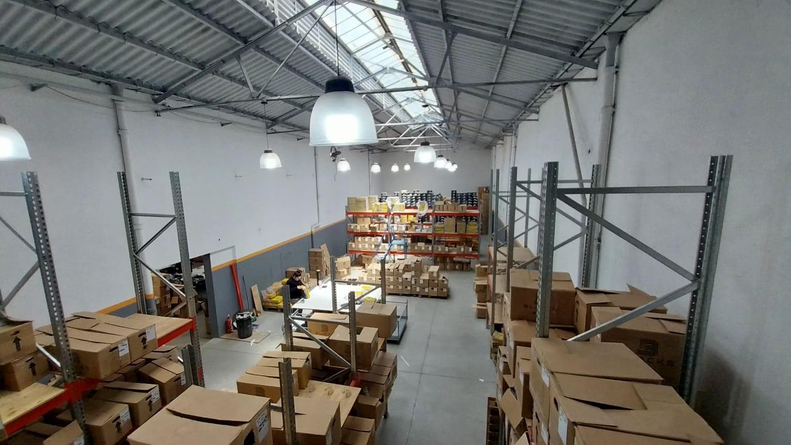 Galpón en Mataderos - 1