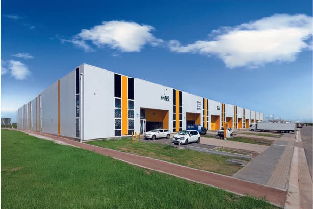 VENTA DE NAVE INDUSTRIAL EN FUNES - 1
