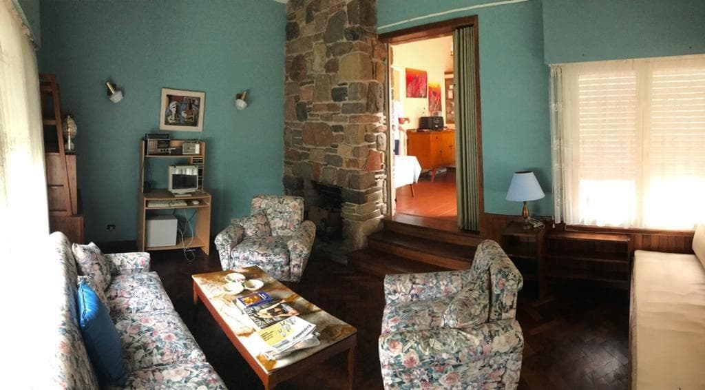 Casa en La Cumbre 2 dormitorios con excelente patio mas un departamento - 1