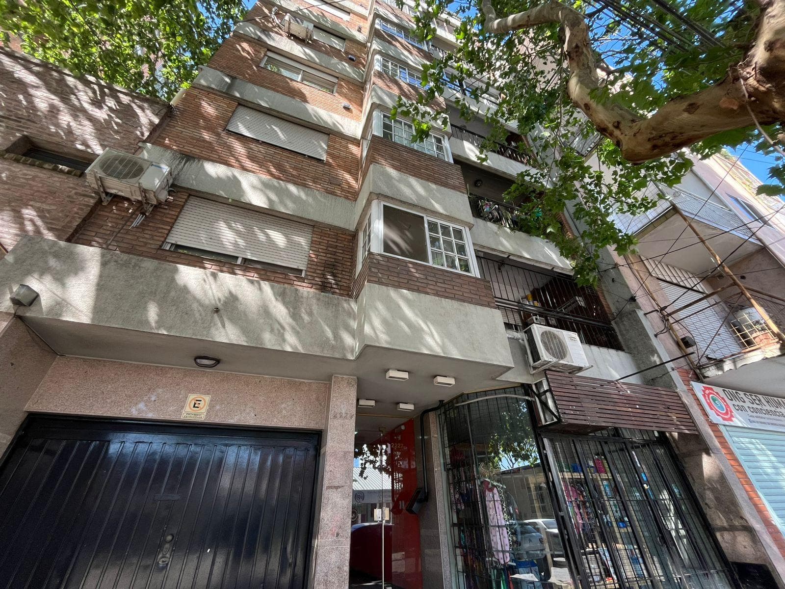 Monoambiente Divisible Apto Profesional - Ubicación Central Premium en San Martín - 1