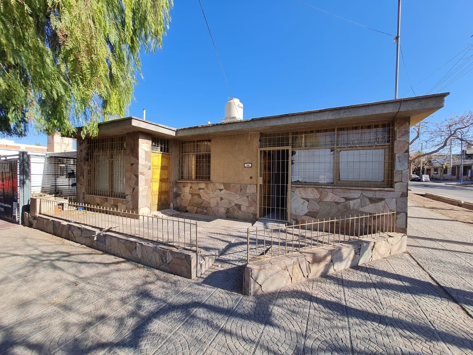 Casa en B° Jardin Serrano - 1