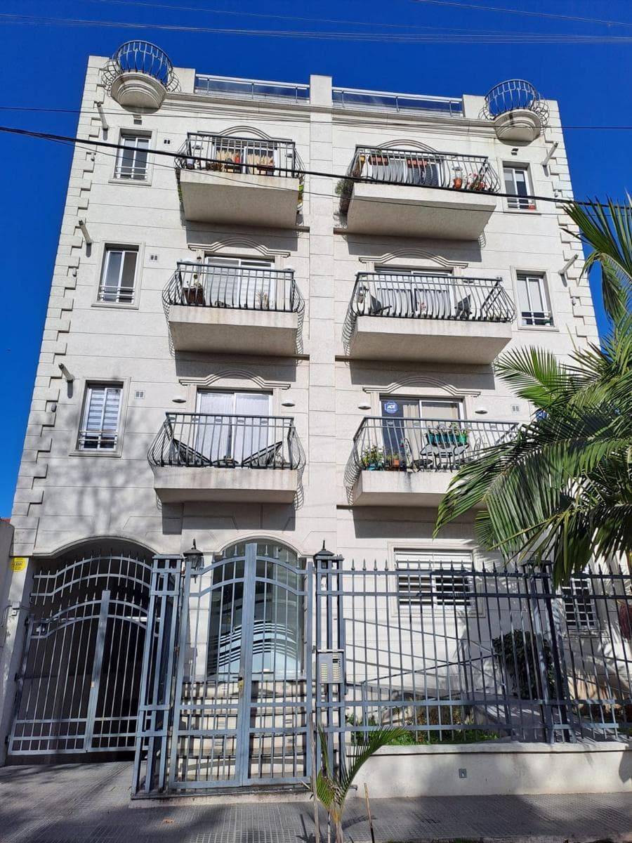 Departamento en Adrogue - 1