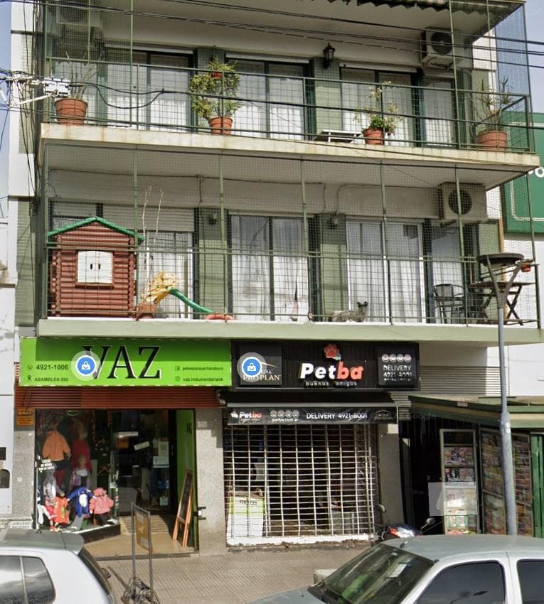 Local en Parque Chacabuco - 1