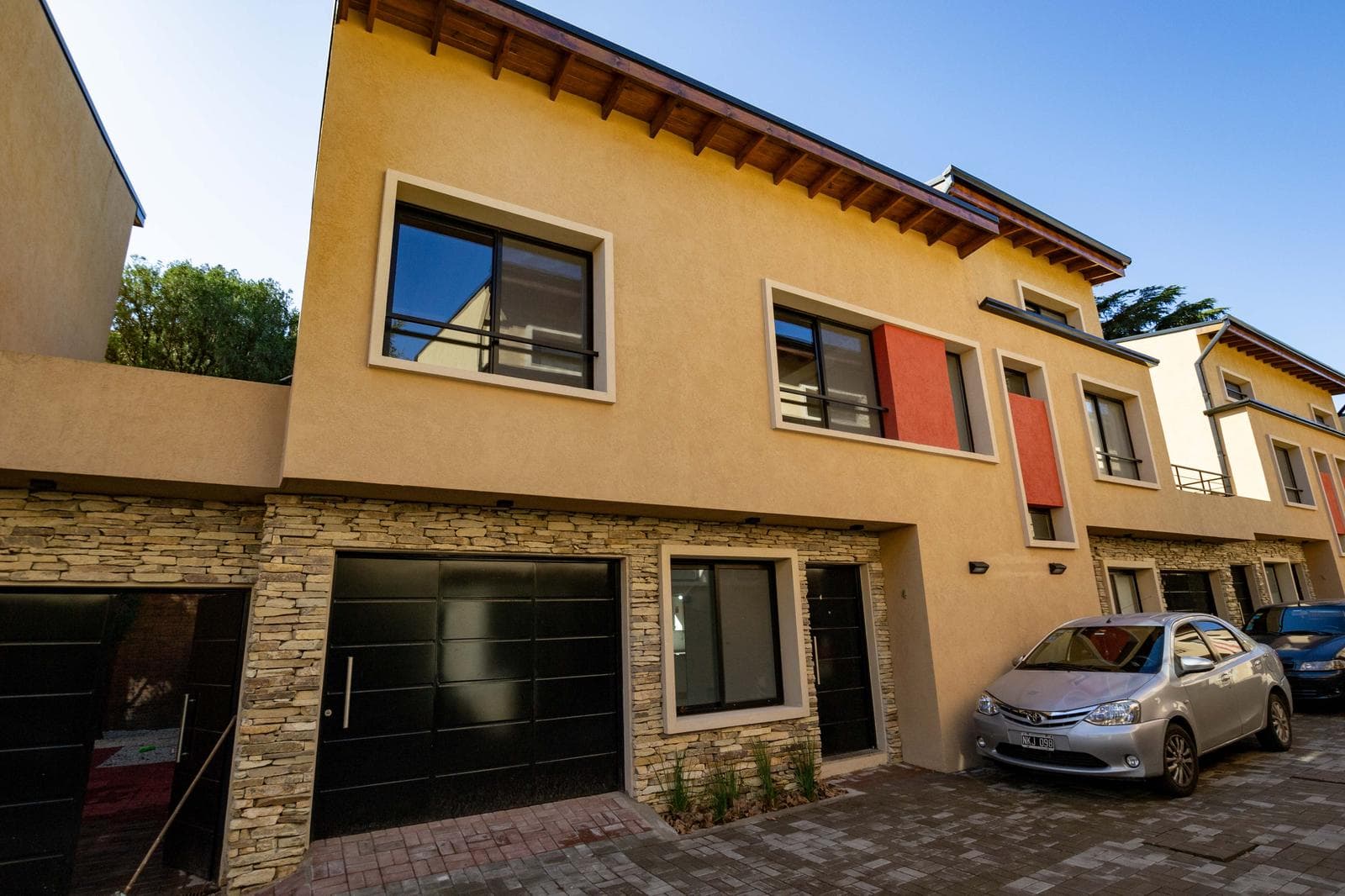 DUPLEX A ESTRENAR EXCELENTE UBICACION - 1