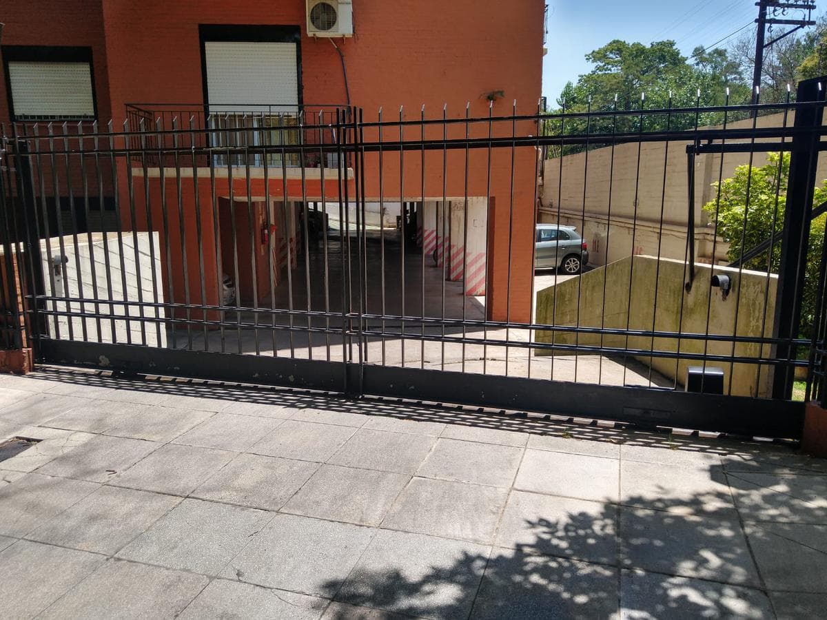 Cochera - San Isidro - 1