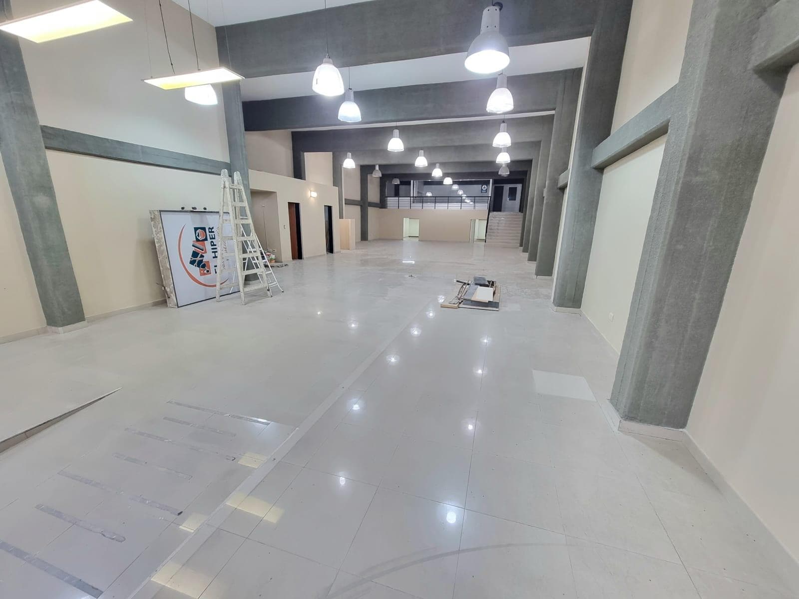 Local venta Echesortu mendoza 3500 Rosario - 1