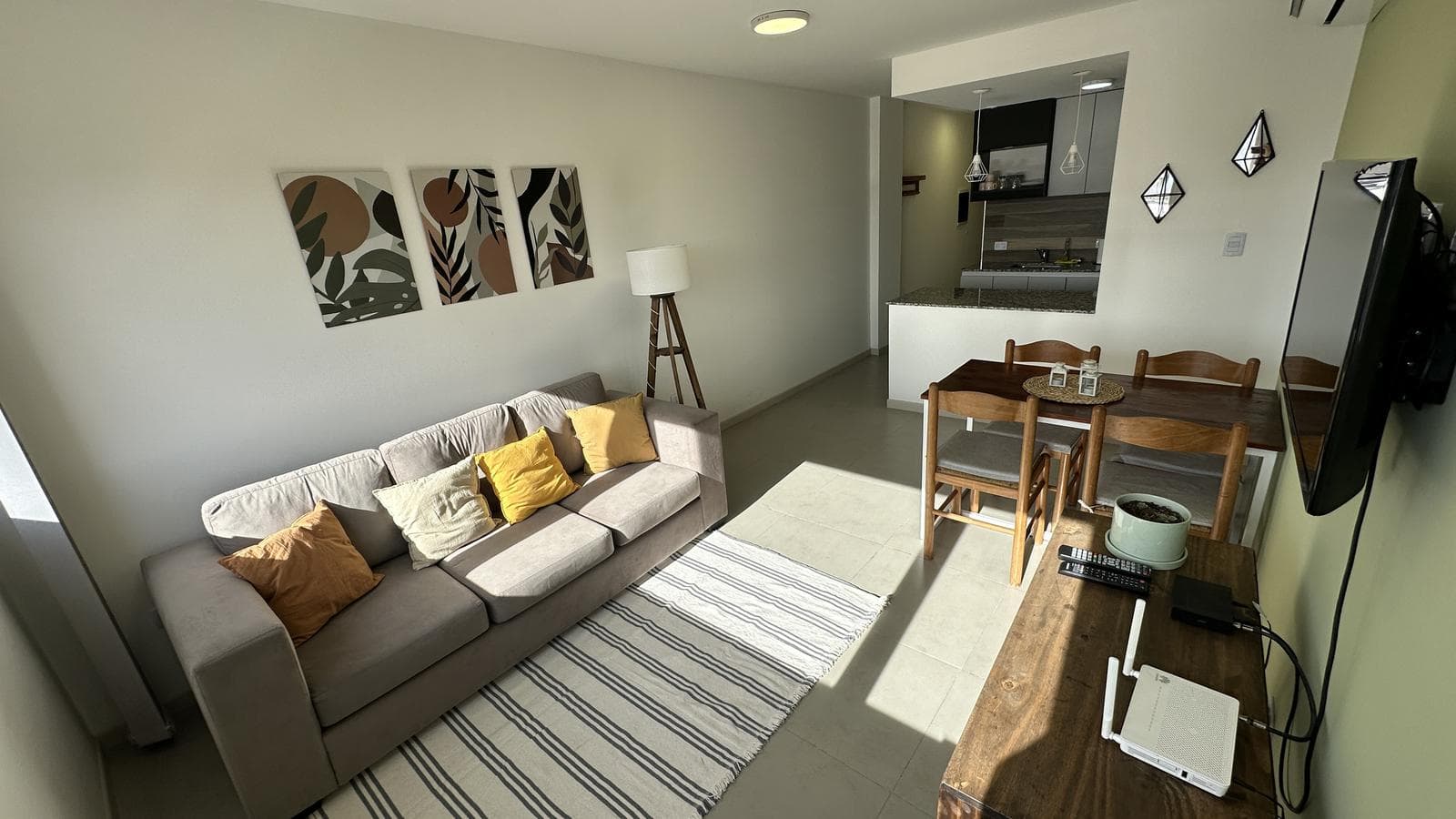 Se alquila Dpto en Edificio Libertador - 1