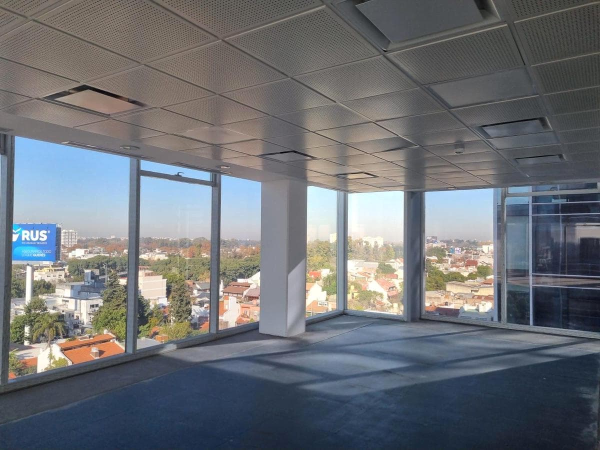 Oficinas de 1038 m² en Alquiler - Complejo Lumina 3 - Panamericana y Gral. Paz - 1
