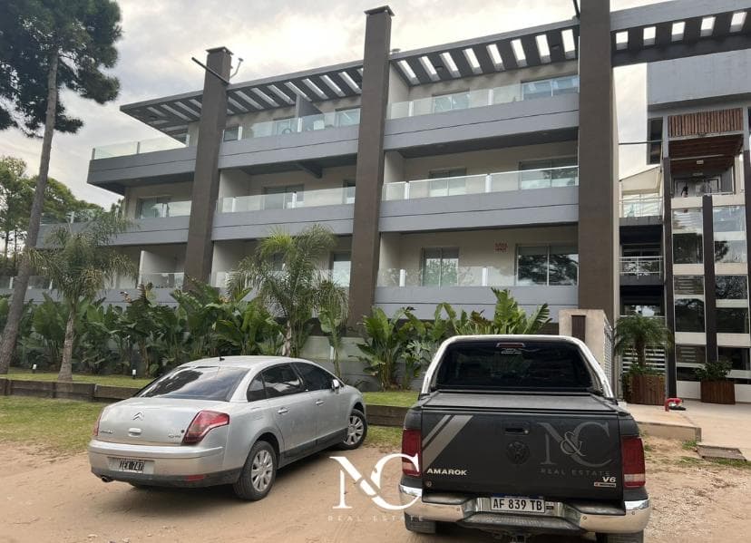 Departamento, dos ambientes en venta en Amarras Pinamar - 1