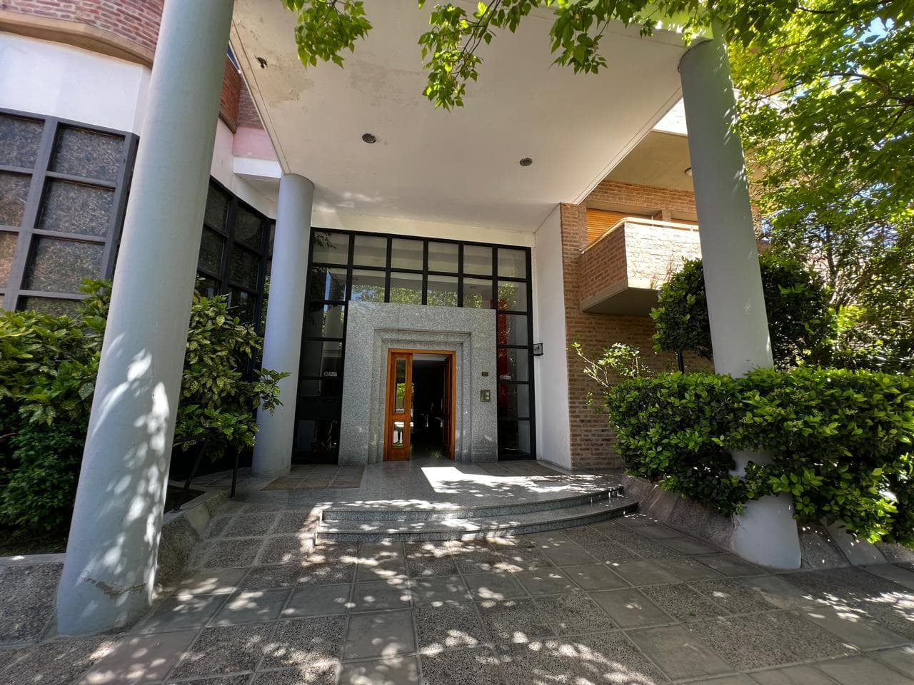 Departamento centrico en venta en torre - 1