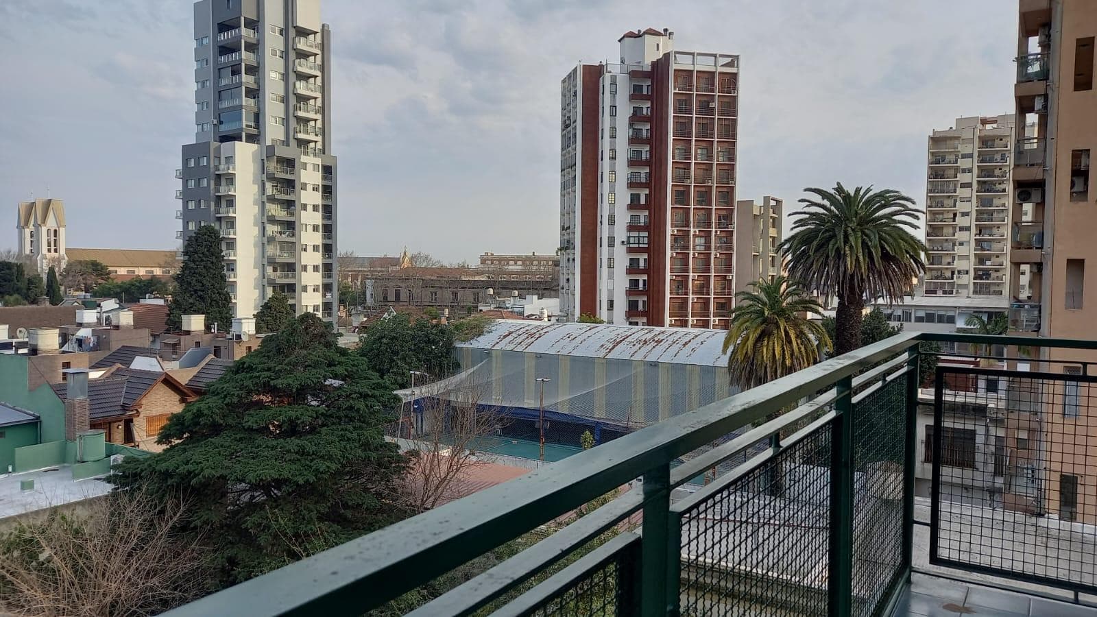 Departamento 4 amb en venta - Bernal - 1