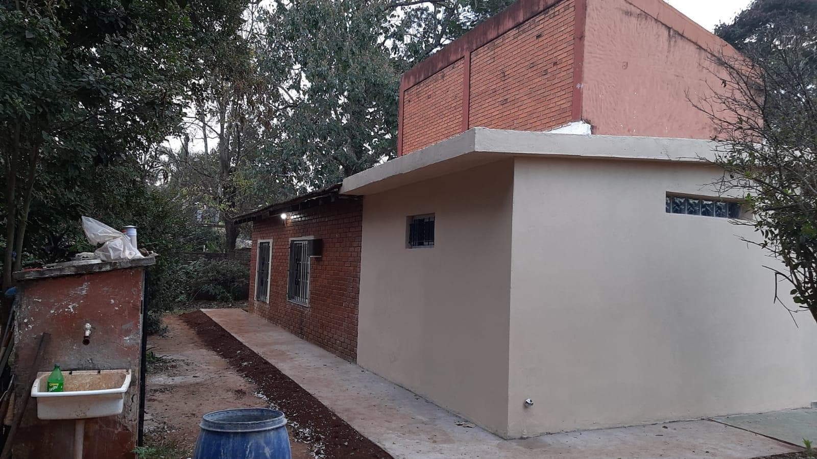 Casa en venta - 2 Dormitorios 1 Baño - 1.700Mts2 - Misiones - 1