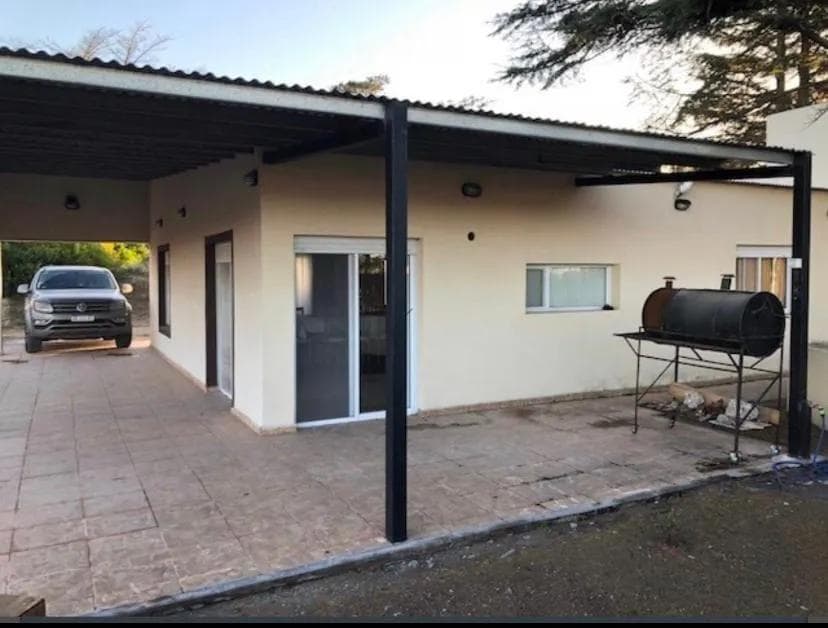 Casa en venta - 3 dormitorios 3 baños 121mts2 - Barrio Las Lomas, Monte Hermoso - 1