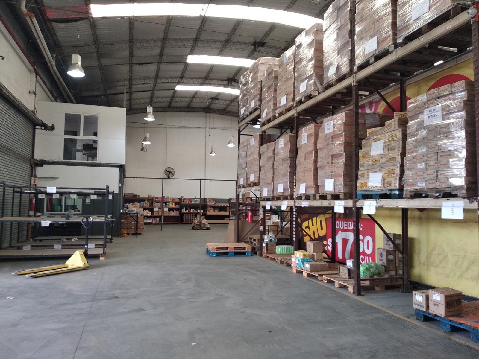 Venta Depósito en Moreno a metros de acceso oeste - 1