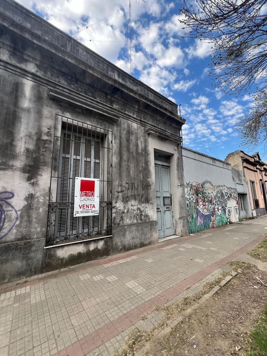 EN VENTA GRAN CASONA CENTRICA IDEAL DESARROLLOS INMOBILIARIOS - 1