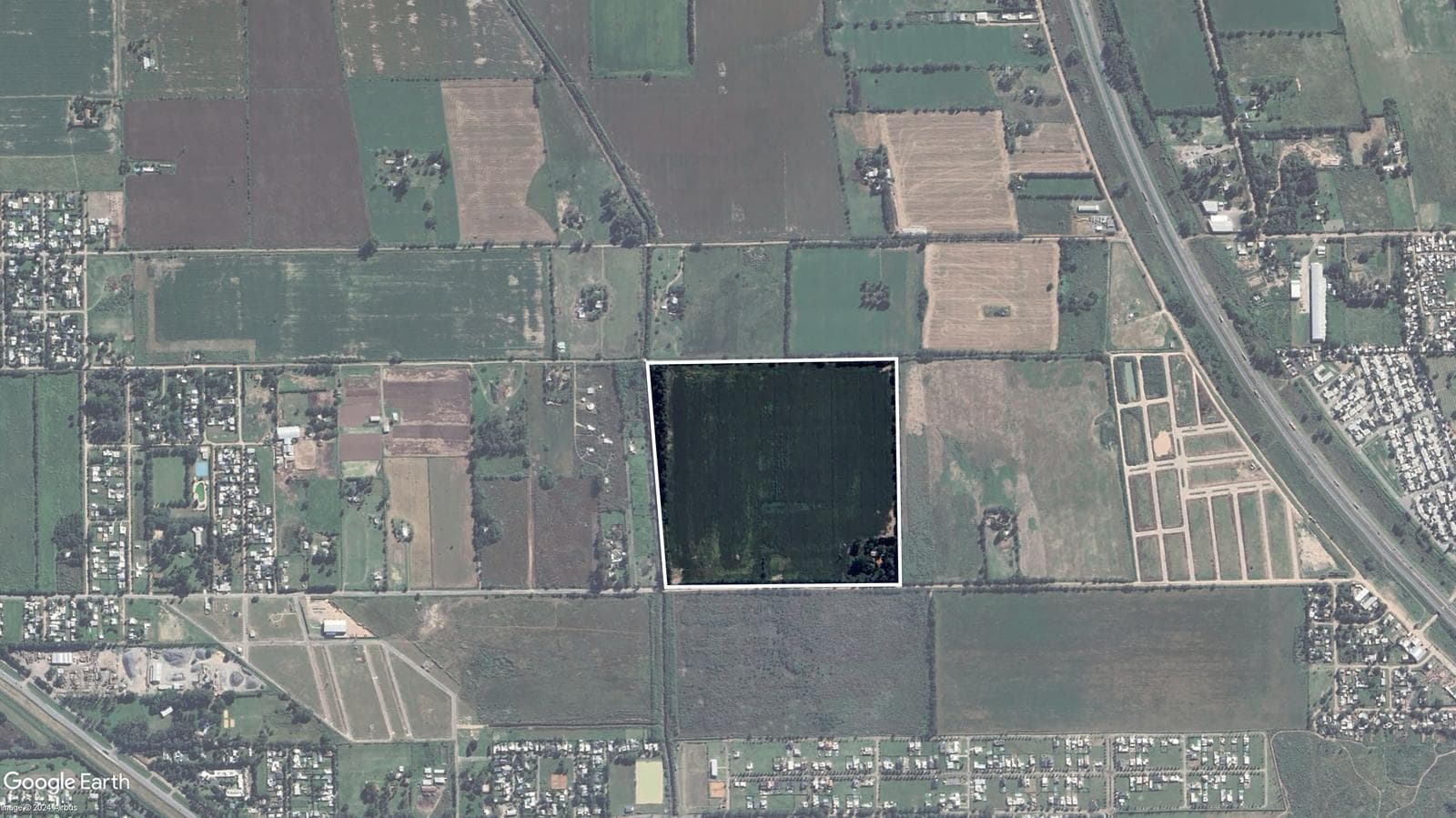 Campo en Ibarlucea - 1