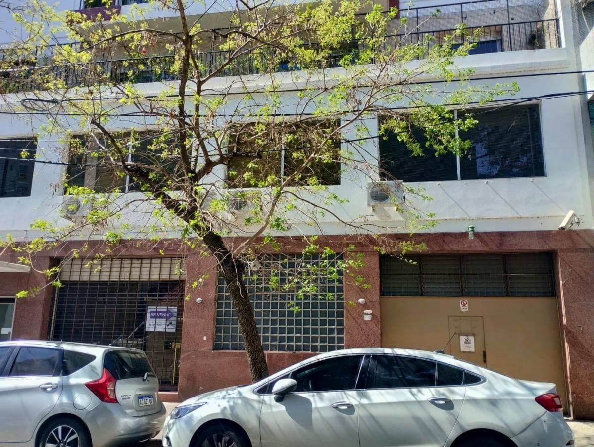 Local en venta - Oficinas - Depósitos - Vestuarios - 1.190Mts2 - Colegiales - 1