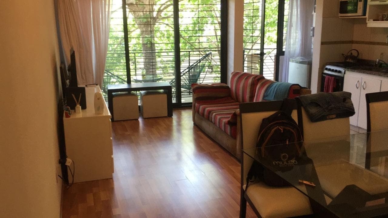 Departamento 2 Ambientes Amoblado Cochera Balcon Luminoso - 1