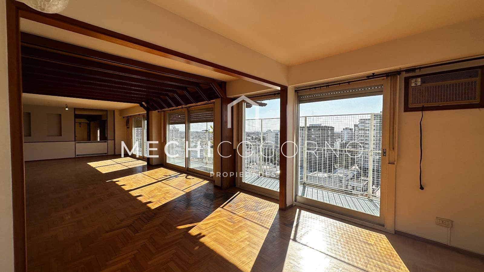 Departamento en venta de 3 dormitorios y dependencia en Martinez - 2