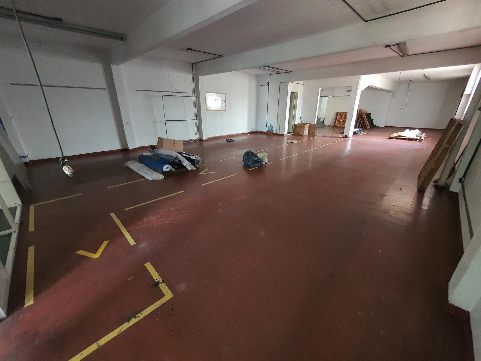 Depósito en planta alta en lomas de zamora - 1