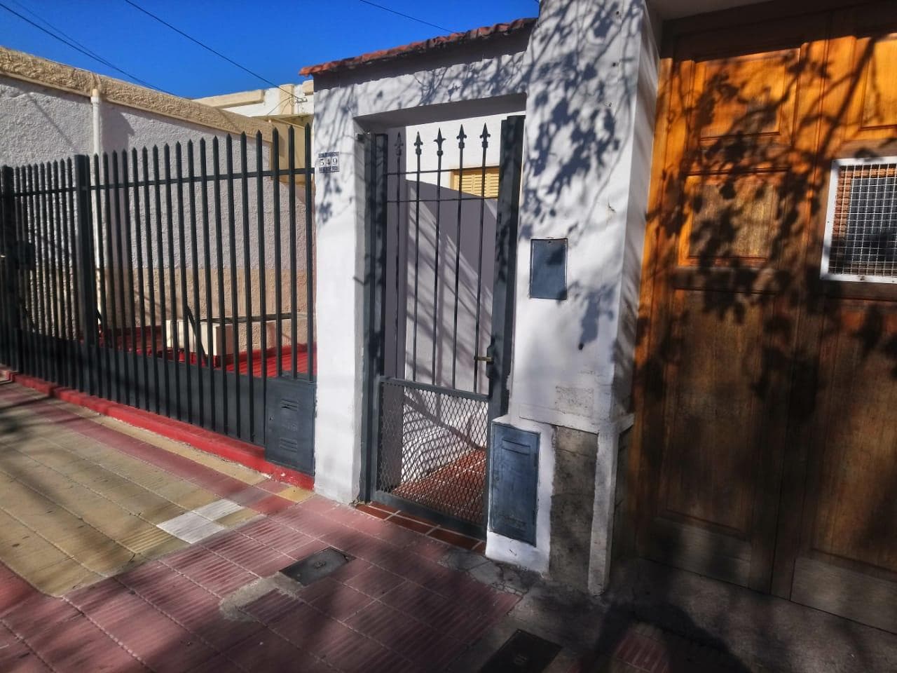 Casa en venta - 3 Dormitorios 2 Baños - 300Mts2 - San Luis - 1