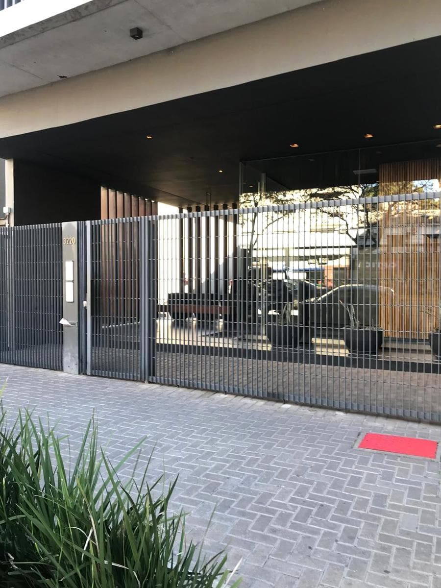 Cochera en Olivos - 1