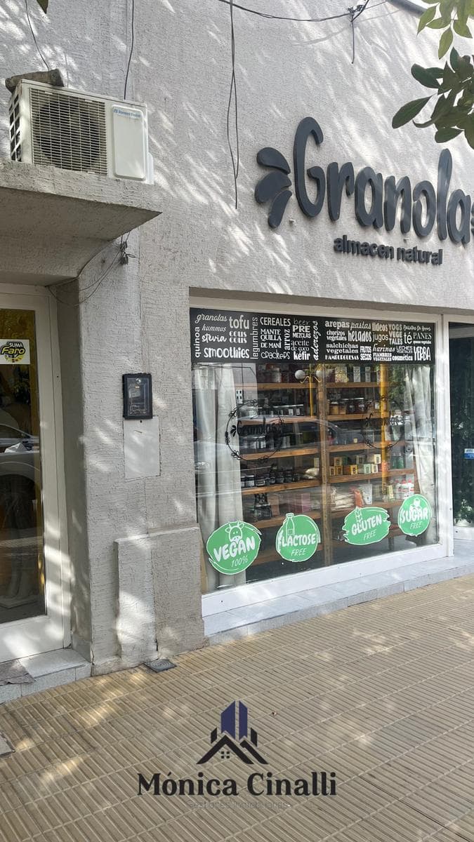 Locales comerciales en 25 de Mayo - 1