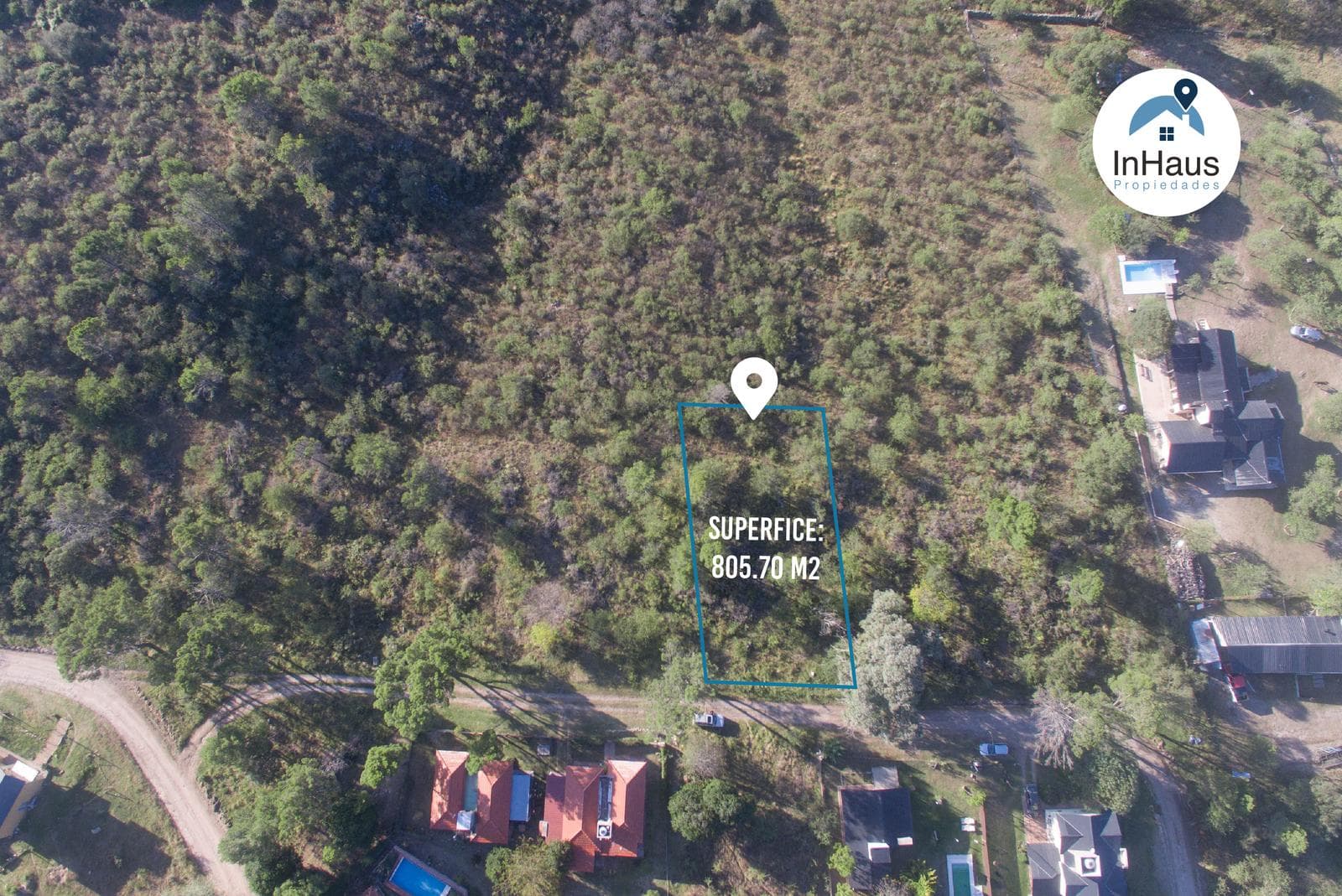 Terreno en barrio manantiales a pocas cuadras del centro de Villa General Belgrano - 1