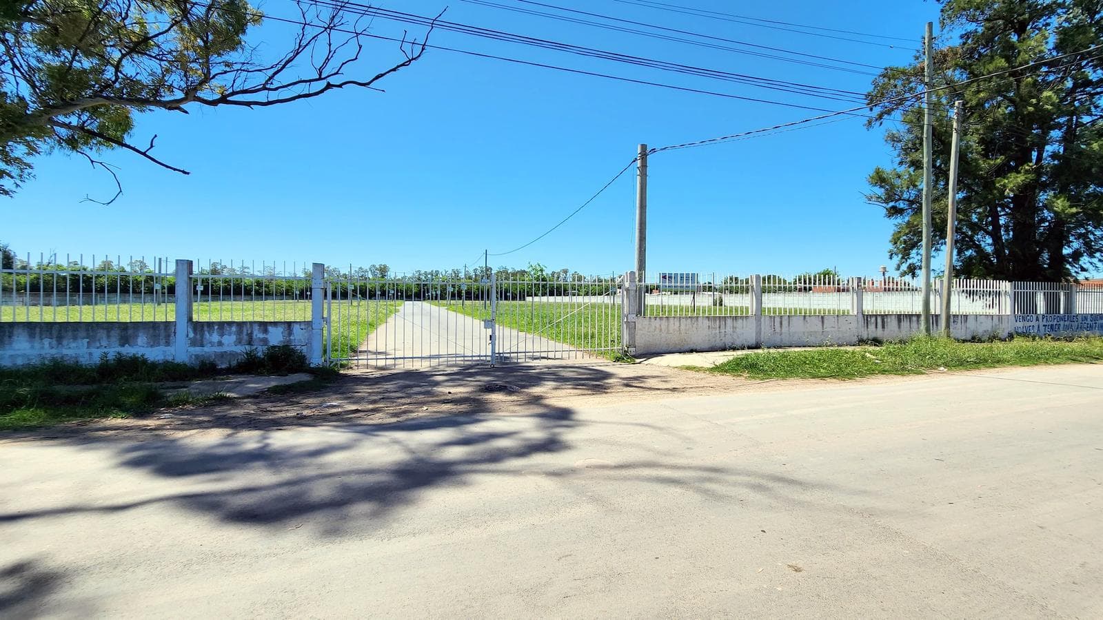 Espectacular loteo a 500mts de Av. Monteverde - 1