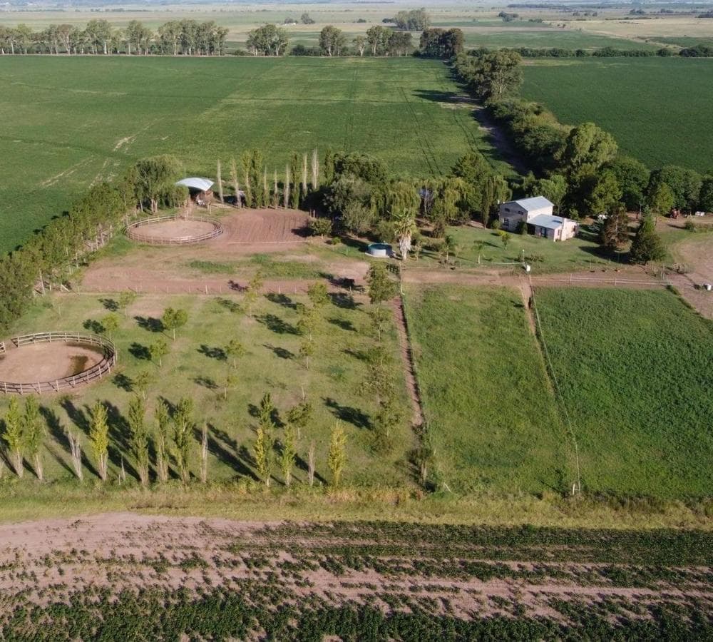Chacra en venta de 5 hectareas a 120 minutos de cap. federal - 1