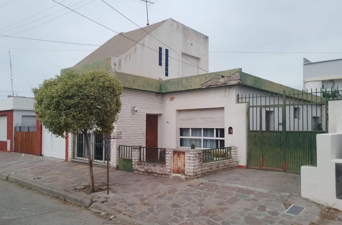 Casa en Trelew - 1