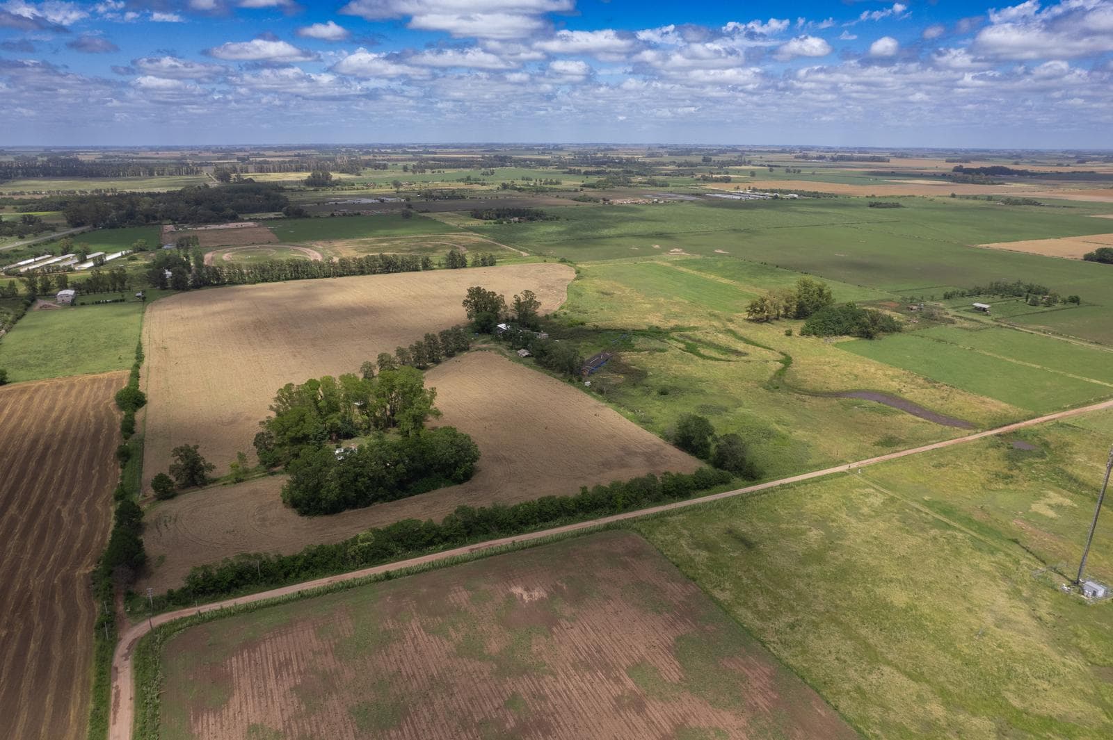 Campo de 32ha en San Andres de Giles EXCELENTE ubicacion - 1
