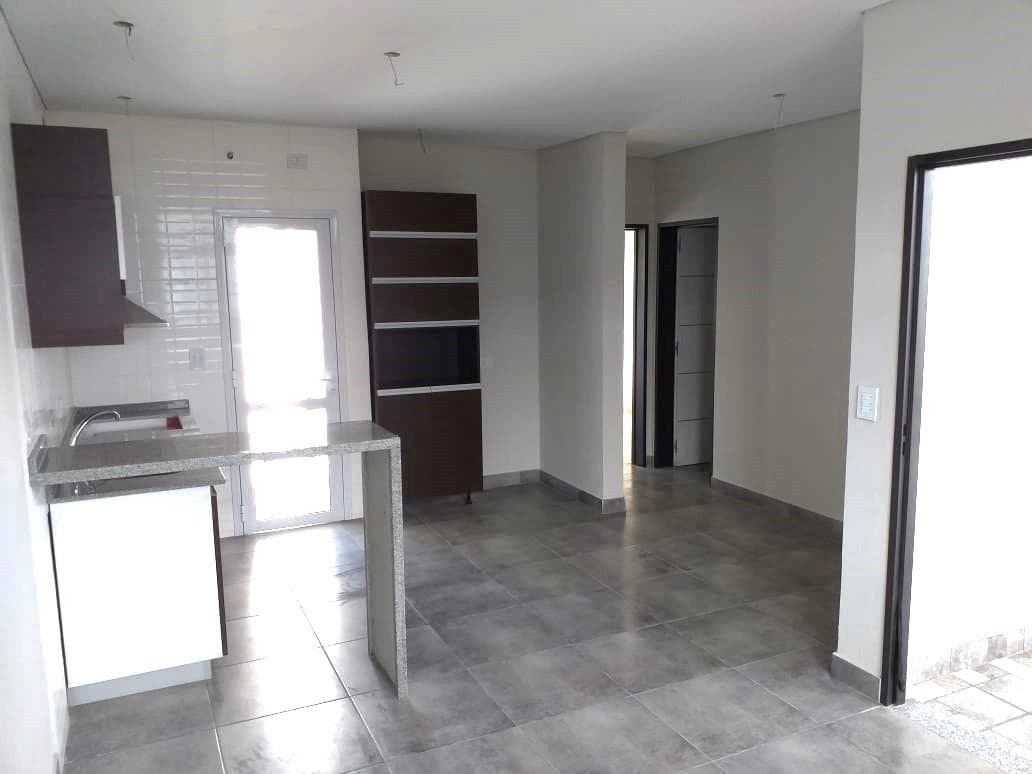 departamento 2 ambientes en venta en lujan centro con balcón sin expensas - 1