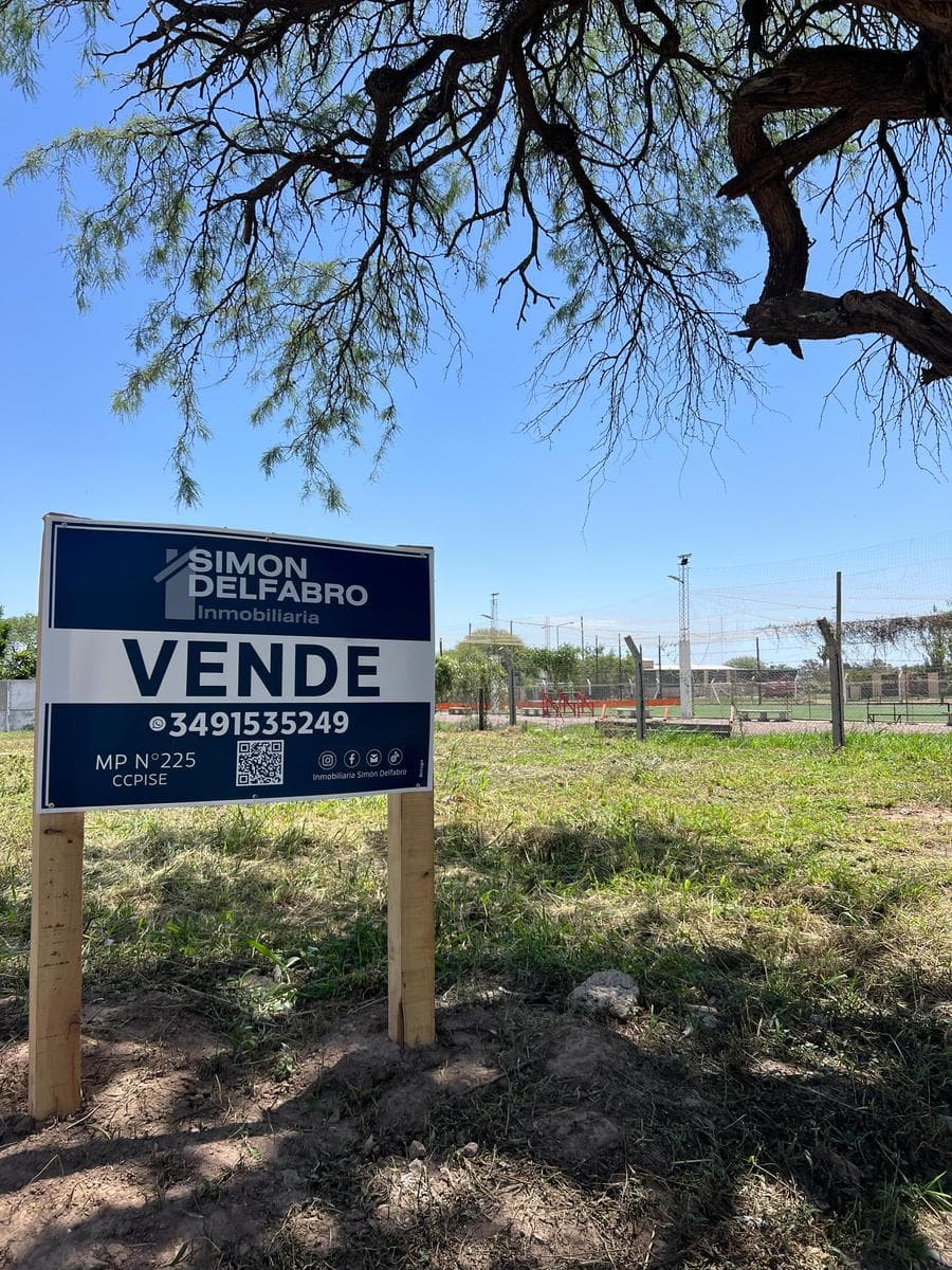 Terreno a metros del Lago, calle cam al matadero municipal - 1