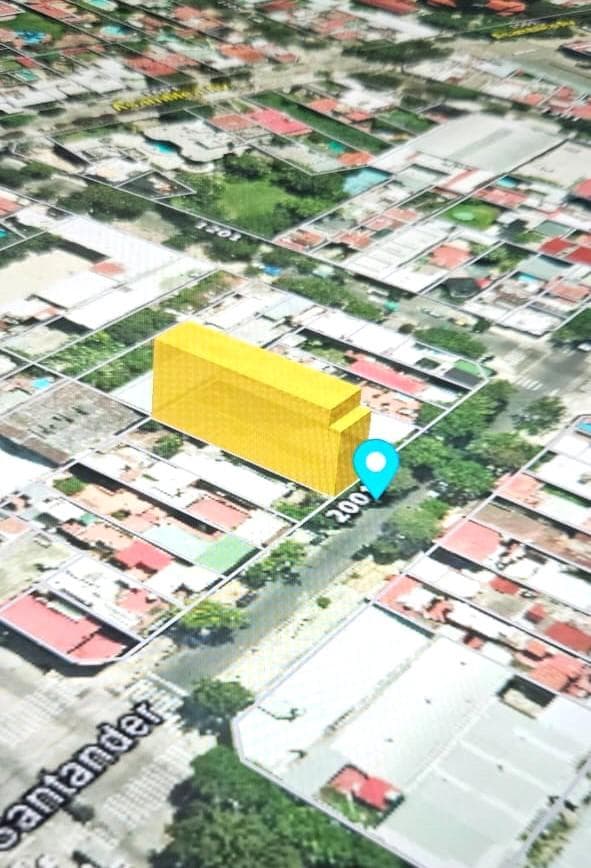 Venta Lote Propio 8.50 x 34 con casa a refaccionar de 4 Ambientes - 1