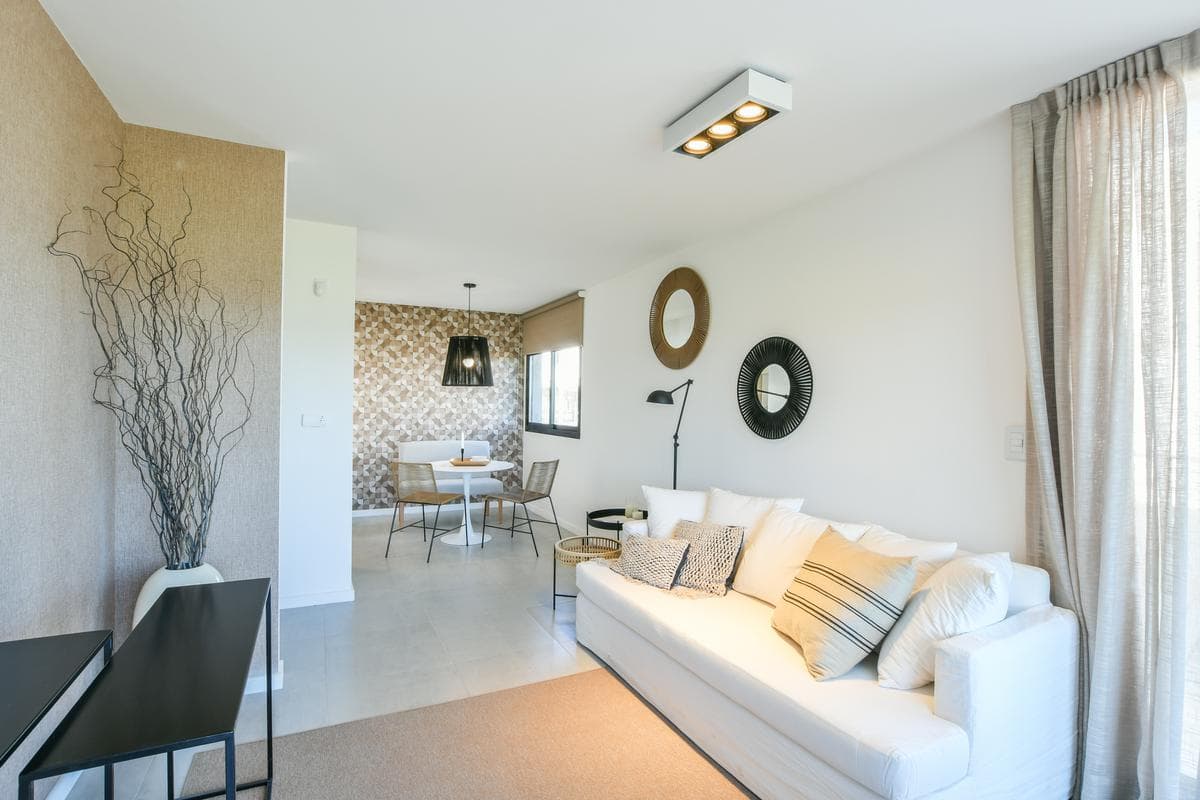 En alquiler PH dos dormitorios terraza y parrillero exclusivo con cochera - 2