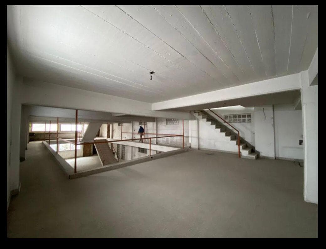 Terreno Galpón Deposito Paternal alquiler o venta - 1