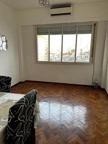 Departamento en venta - 2 Dormitorios 1 Baño - 70Mts2 - Monserrat - 1