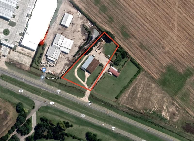 Galpón en Venta sobre Ruta 226 - 1